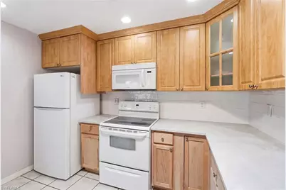 5563 Foxlake Dr, North Fort Myers, FL 33917 - Photo 10