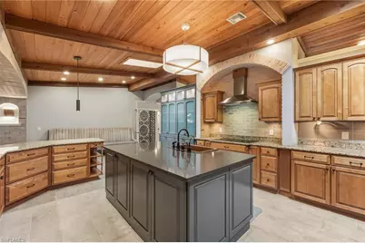 1250 Florida Ave, Fort Myers, FL 33901 - Photo 8