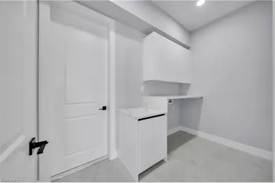 10 SW 35th Ave, Cape Coral, FL 33991 - Photo 24