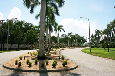 13190 Oakmont Dr #6, Fort Myers, FL 33907 - Photo 28