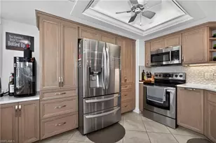 13190 Oakmont Dr, Fort Myers, FL 33907 - Photo 10