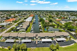 4708 SW 8th Pl, Cape Coral, FL 33914 - Photo 2