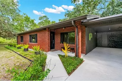 412 Fraser Ave, Labelle, FL 33935 - Photo 4