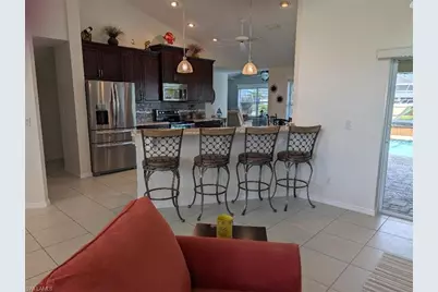 5008 SW 9th Pl, Cape Coral, FL 33914 - Photo 4