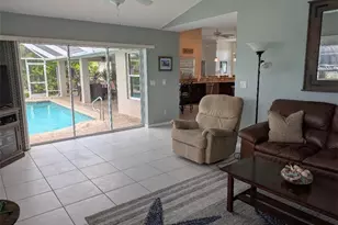 5008 SW 9th Pl, Cape Coral, FL 33914 - Photo 8