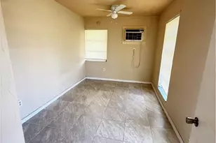21155 Meehan Ave, Port Charlotte, FL 33952 - Photo 4