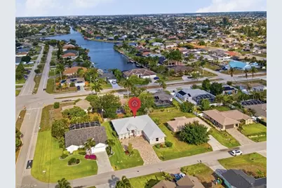 2416 SE 8th Ave, Cape Coral, FL 33990 - Photo 6