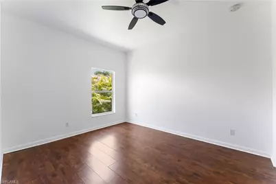 1824 SW 2nd St, Cape Coral, FL 33991 - Photo 30