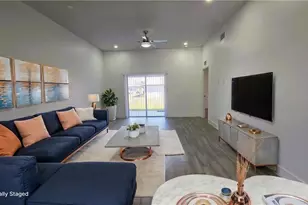 2909 SW Santa Barbara Pl, Cape Coral, FL 33914 - Photo 6