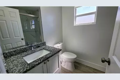 2909 SW Santa Barbara Pl, Cape Coral, FL 33914 - Photo 16