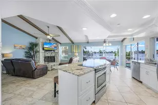 719 El Dorado Pkwy W, Cape Coral, FL 33914 - Photo 18