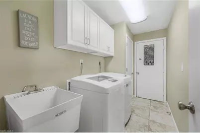 719 El Dorado Pkwy W, Cape Coral, FL 33914 - Photo 30