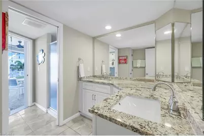 719 El Dorado Pkwy W, Cape Coral, FL 33914 - Photo 28