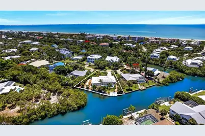 738 Anchor Dr, Sanibel, FL 33957 - Photo 2