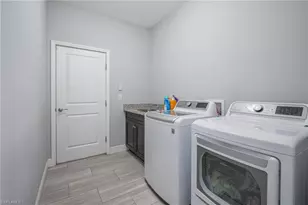 1802 NW 20th Terrace, Cape Coral, FL 33993 - Photo 18