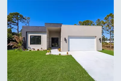728 Crestline Ave S, Lehigh Acres, FL 33974 - Photo 32