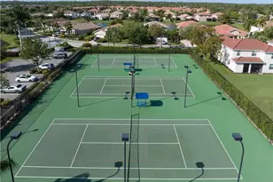 2448 Laurentina Ln, Cape Coral, FL 33909 - Photo 30