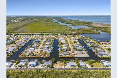2936 Buttonwood Key Ct, Saint James City, FL 33956 - Photo 16