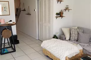 864 Courtington Ln, Fort Myers, FL 33919 - Photo 4