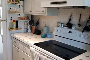 864 Courtington Ln, Fort Myers, FL 33919 - Photo 12