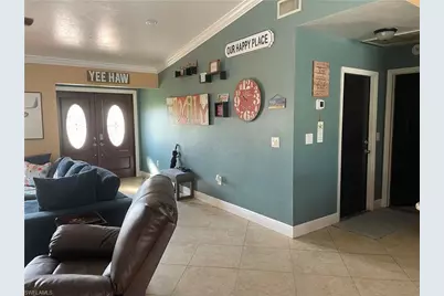 531 SW 39th Ter, Cape Coral, FL 33914 - Photo 2