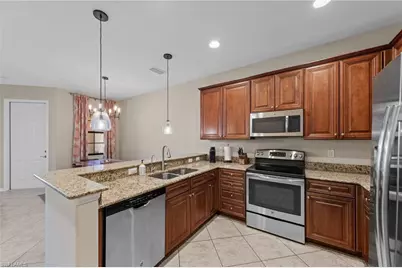 11736 Izarra Way #7809, Fort Myers, FL 33912 - Photo 10