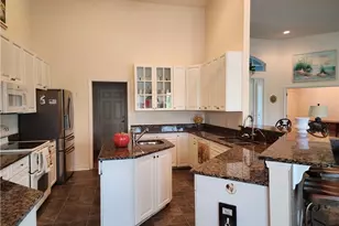 228 SE 30th Terrace, Cape Coral, FL 33904 - Photo 8