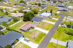 416 NW 17th Ave, Cape Coral, FL 33993 - Photo 2