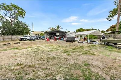18 Illinois Rd, Lehigh Acres, FL 33936 - Photo 34