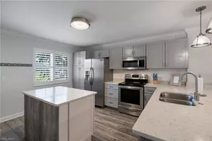 3021 Sandpiper Bay Cir, Naples, FL 34112 - Photo 6
