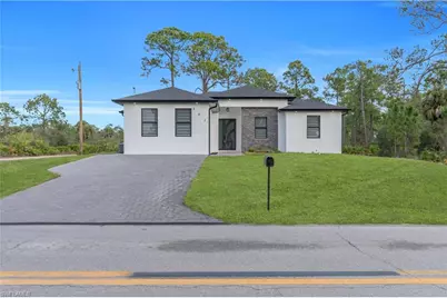 301 E 17th St, Lehigh Acres, FL 33972 - Photo 8