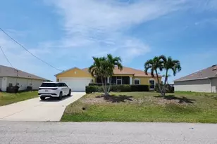 2247 NW 15th St, Cape Coral, FL 33993 - Photo 2