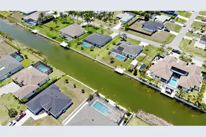 100 NW 13th Pl, Cape Coral, FL 33993 - Photo 28