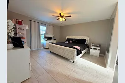 100 NW 13th Pl, Cape Coral, FL 33993 - Photo 14