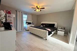 100 NW 13th Pl, Cape Coral, FL 33993 - Photo 14