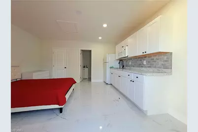 100 NW 13th Pl, Cape Coral, FL 33993 - Photo 24