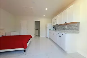 100 NW 13th Pl, Cape Coral, FL 33993 - Photo 24