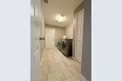 100 NW 13th Pl, Cape Coral, FL 33993 - Photo 22