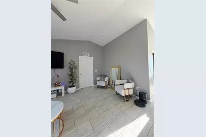 100 NW 13th Pl, Cape Coral, FL 33993 - Photo 12