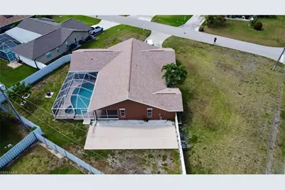 628 SE 21st Ln, Cape Coral, FL 33990 - Photo 40