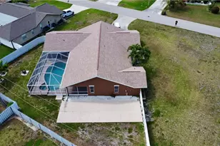 628 SE 21st Ln, Cape Coral, FL 33990 - Photo 40