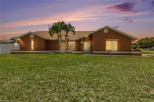 628 SE 21st Ln, Cape Coral, FL 33990 - Photo 36