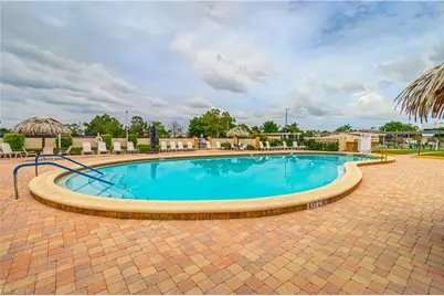 1828 Pine Valley Dr #309, Fort Myers, FL 33907 - Photo 18