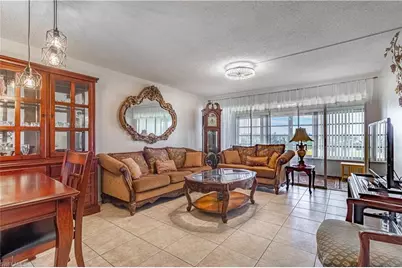 1828 Pine Valley Dr #309, Fort Myers, FL 33907 - Photo 2