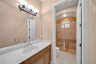 7672 Sussex Ct, Naples, FL 34113 - Photo 16
