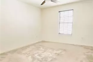 4105 Residence Drive, Fort Myers, FL 33901 - Photo 8