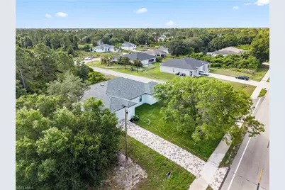403/405 Bell Blvd S, Lehigh Acres, FL 33974 - Photo 36
