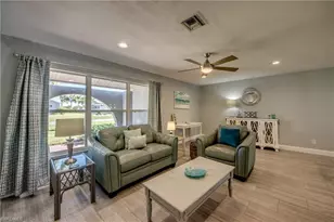 4532 SW 1st Pl, Cape Coral, FL 33914 - Photo 12