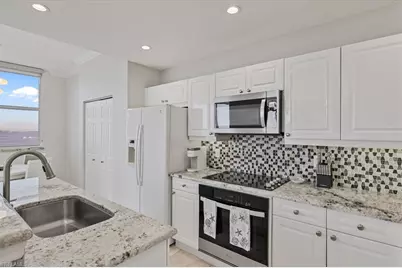 14200 Royal Harbour Ct #505, Fort Myers, FL 33908 - Photo 12