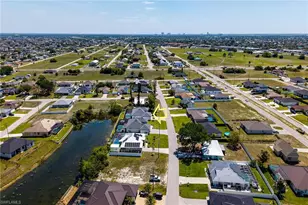 635 NE 7th Terrace, Cape Coral, FL 33909 - Photo 32
